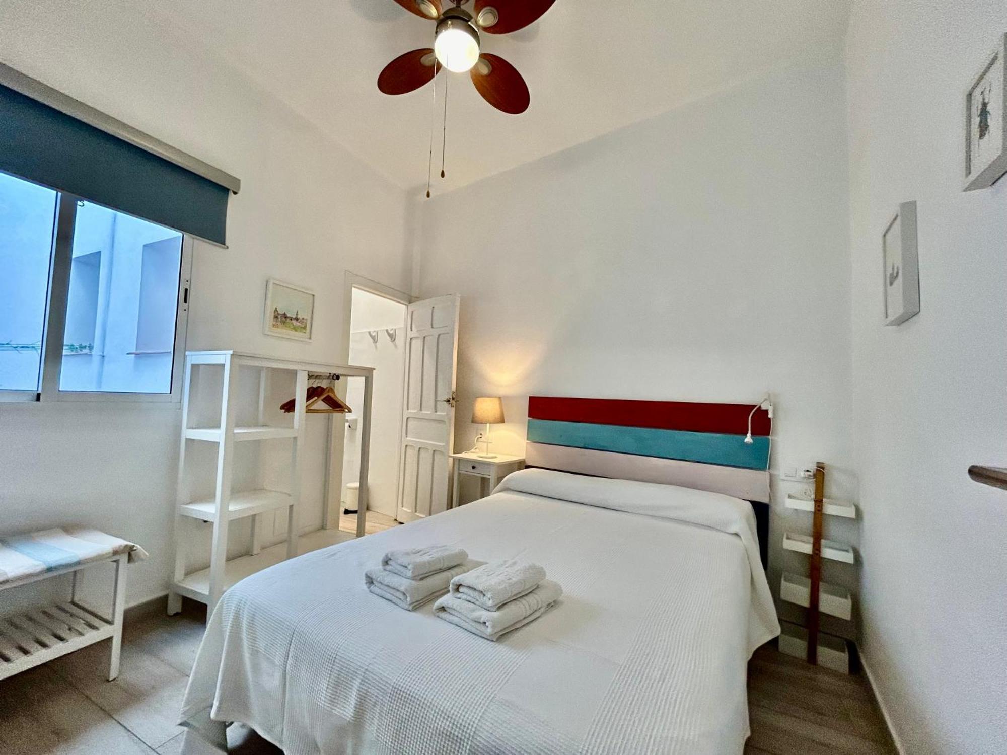 Acogedor Apt 8Pax 4Bdr 2Bth- Cozyhomesevilla2 Экстерьер фото