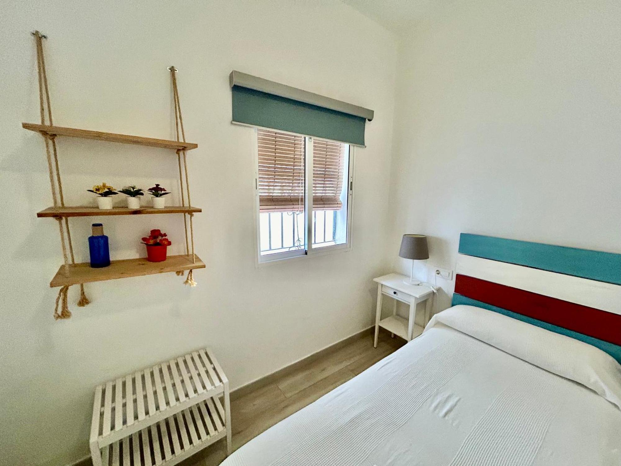 Acogedor Apt 8Pax 4Bdr 2Bth- Cozyhomesevilla2 Экстерьер фото