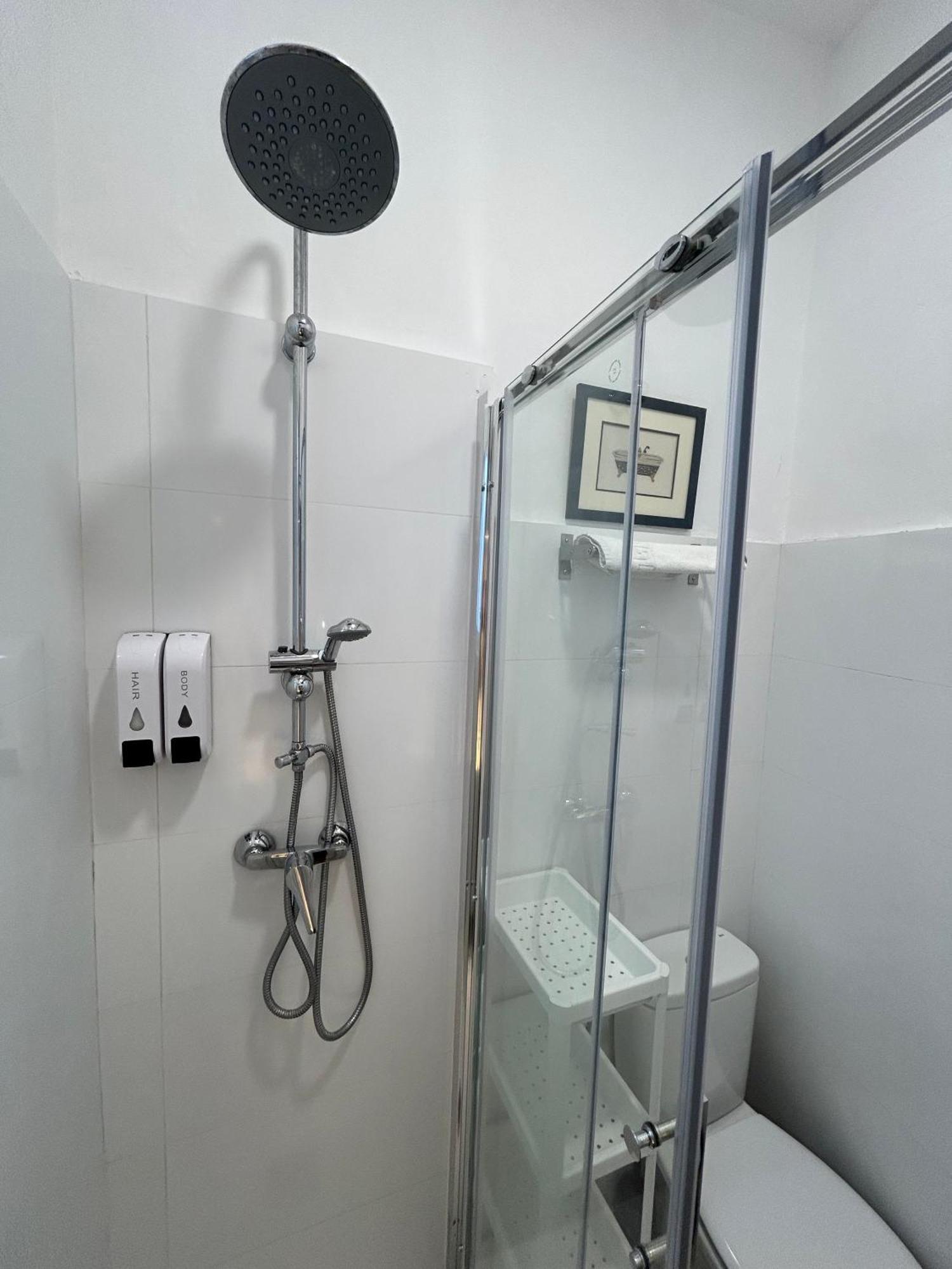 Acogedor Apt 8Pax 4Bdr 2Bth- Cozyhomesevilla2 Экстерьер фото